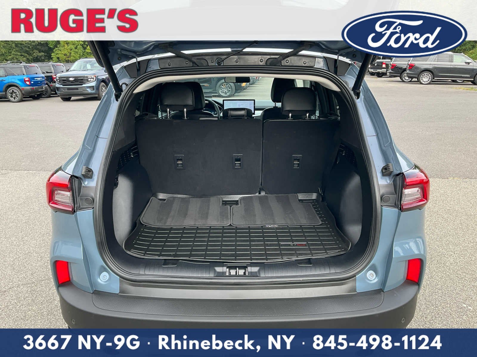 Certified 2024 Ford Escape Platinum w/ Premium Technology Package AWD/4WD image 12