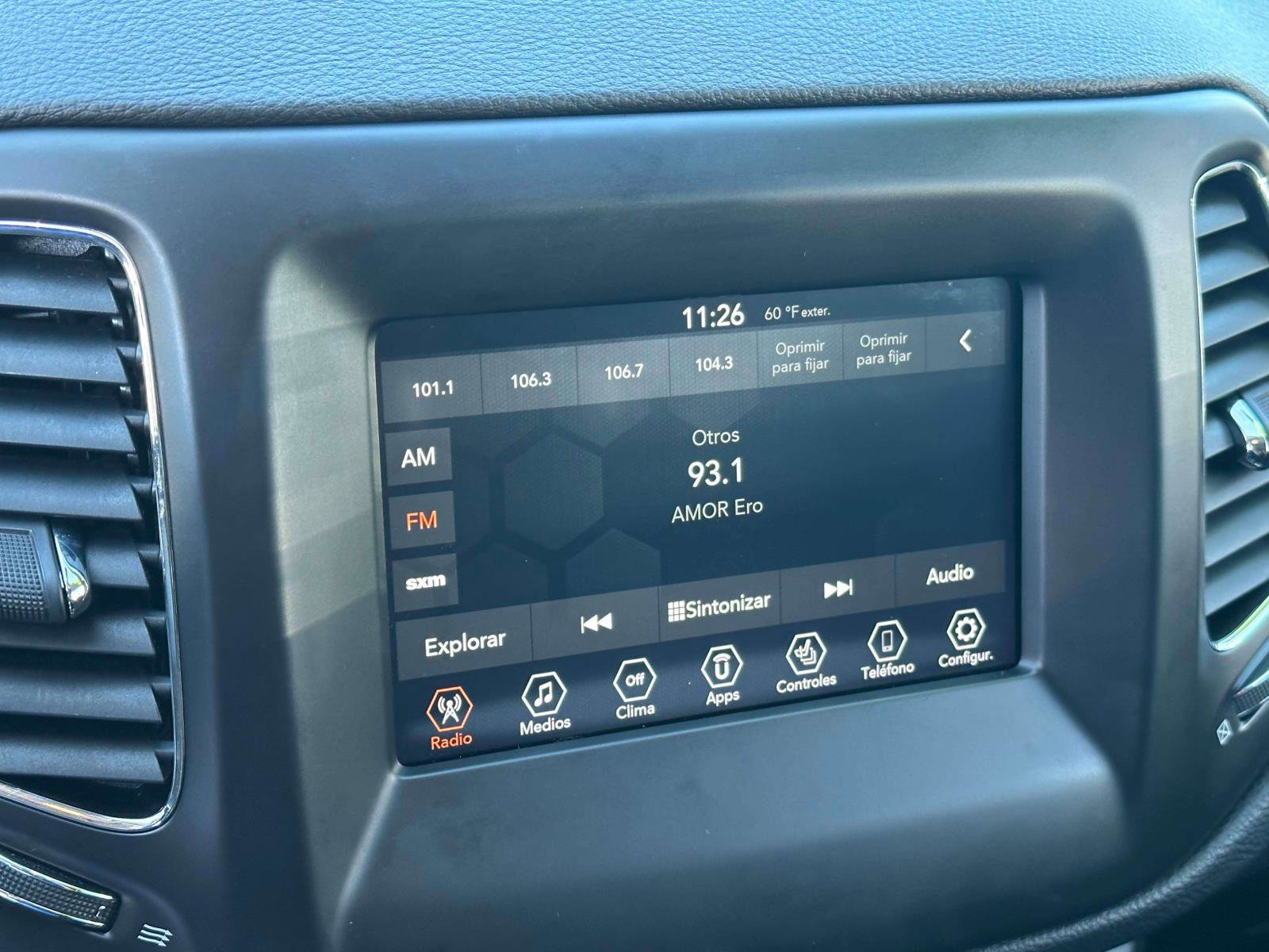 Used 2020 Jeep Compass Latitude w/ Cold Weather Group image 25