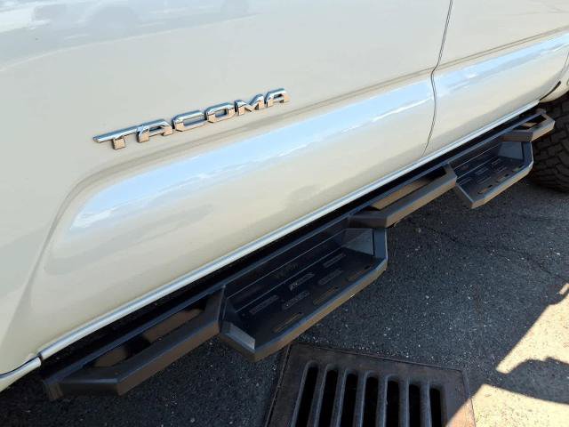 Used 2023 Toyota Tacoma TRD Sport AWD/4WD image 27