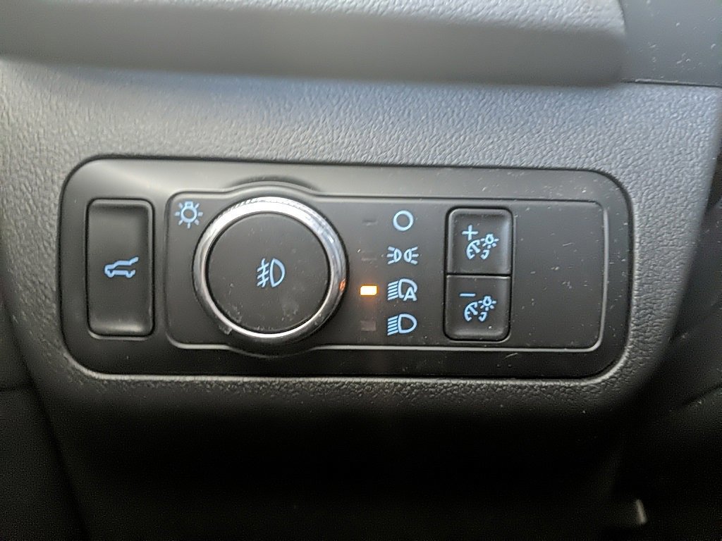 Certified 2022 Ford Escape SEL w/ Technology Package image 20