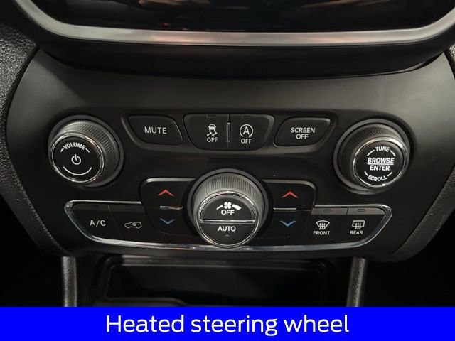 Used 2019 Jeep Cherokee Limited image 38