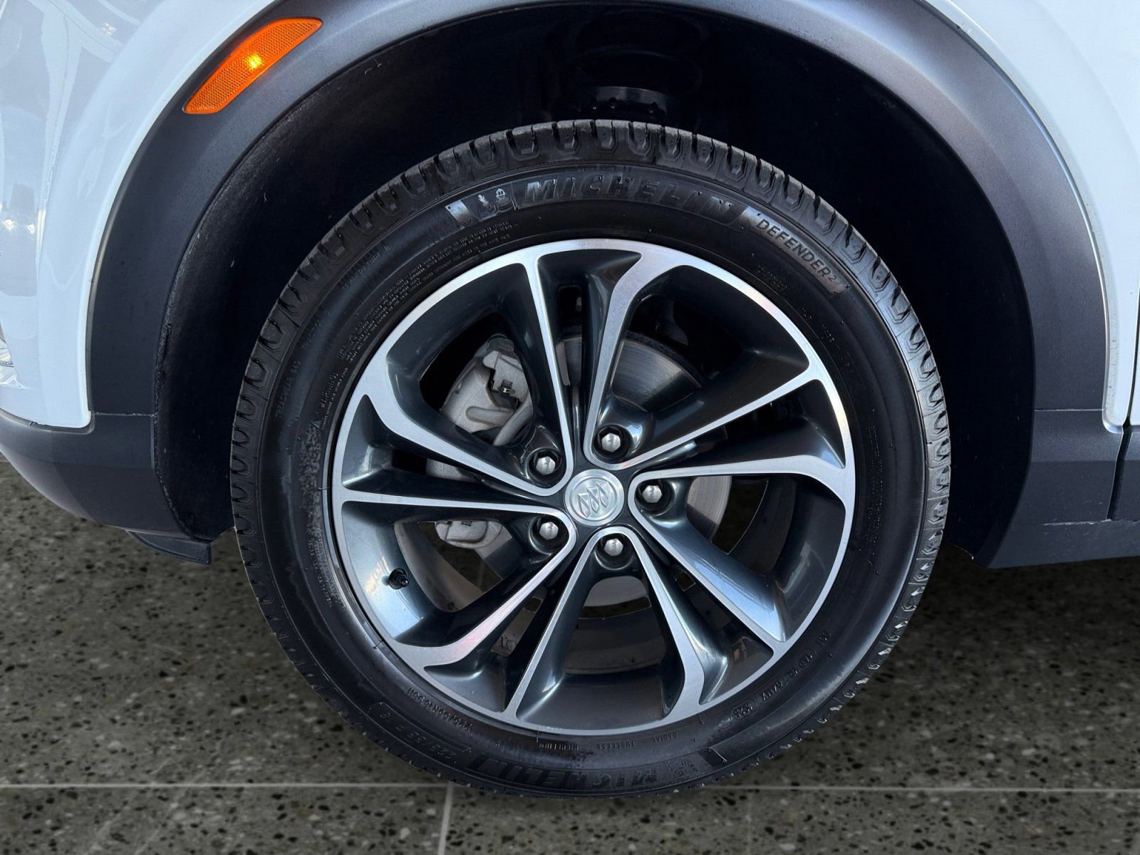 Used 2020 Buick Encore GX Essence w/ Advanced Technology Package image 20