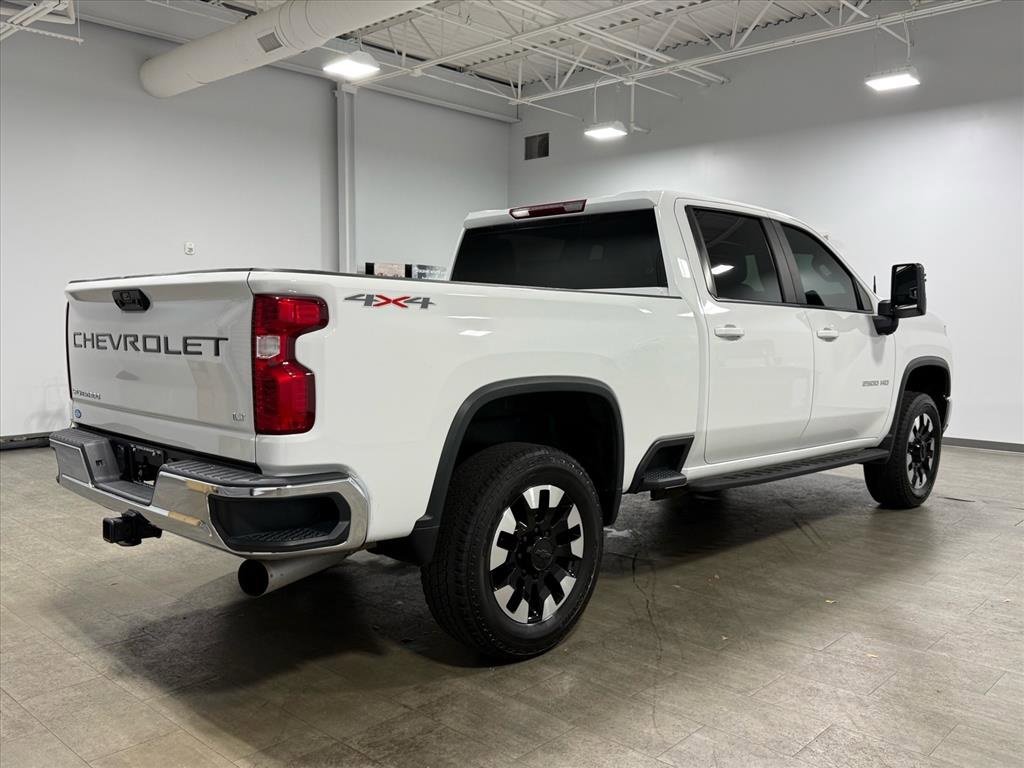 Used 2023 Chevrolet Silverado 2500 LT image 4