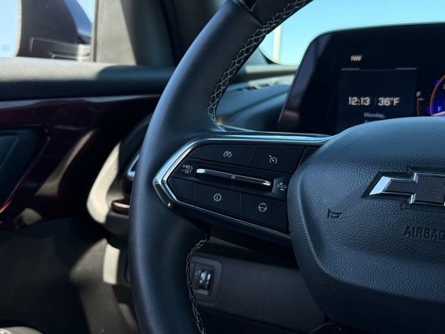 Used 2025 Chevrolet Traverse Z71 w/ Enhanced Driving Package AWD/4WD image 12