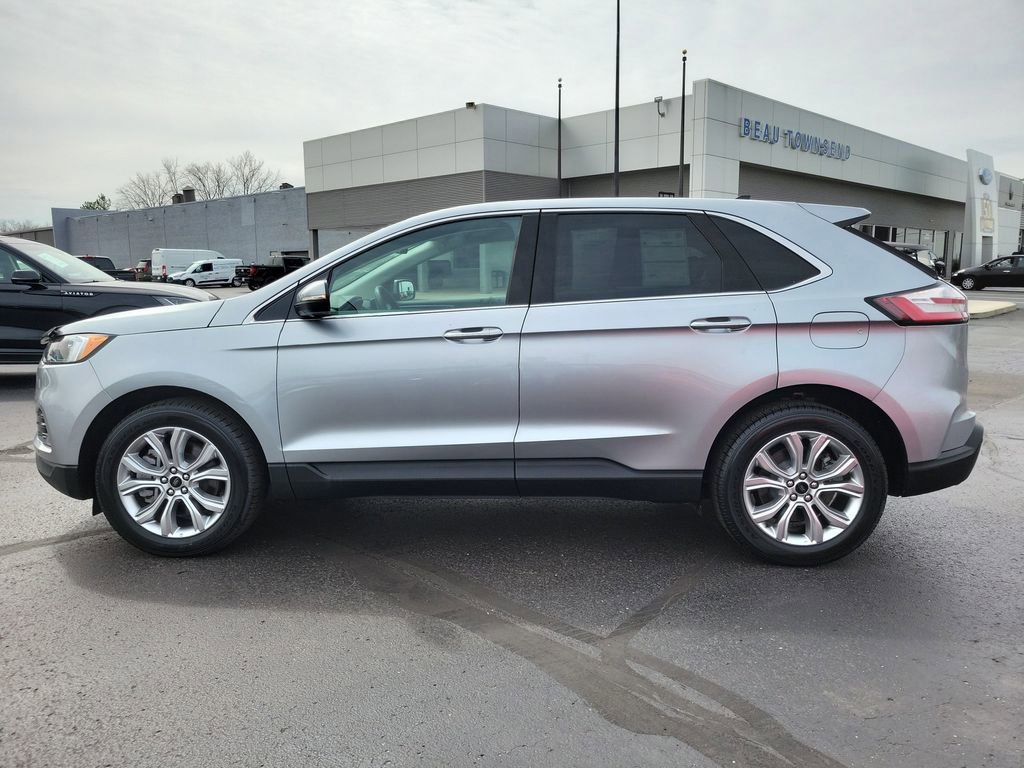 Certified 2024 Ford Edge Titanium video 2
