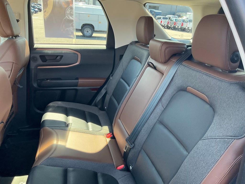 Certified 2021 Ford Bronco Sport Outer Banks w/ Outer Banks Package image 18