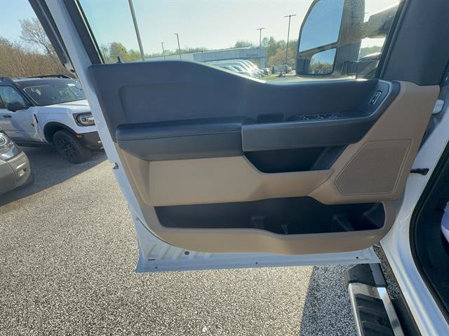 Certified 2025 Ford F250 XLT AWD/4WD image 10