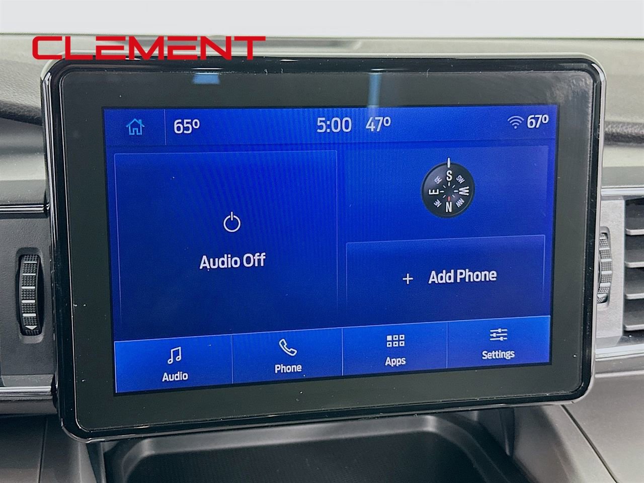 Certified 2022 Ford Explorer XLT w/ Equipment Group 202A image 19