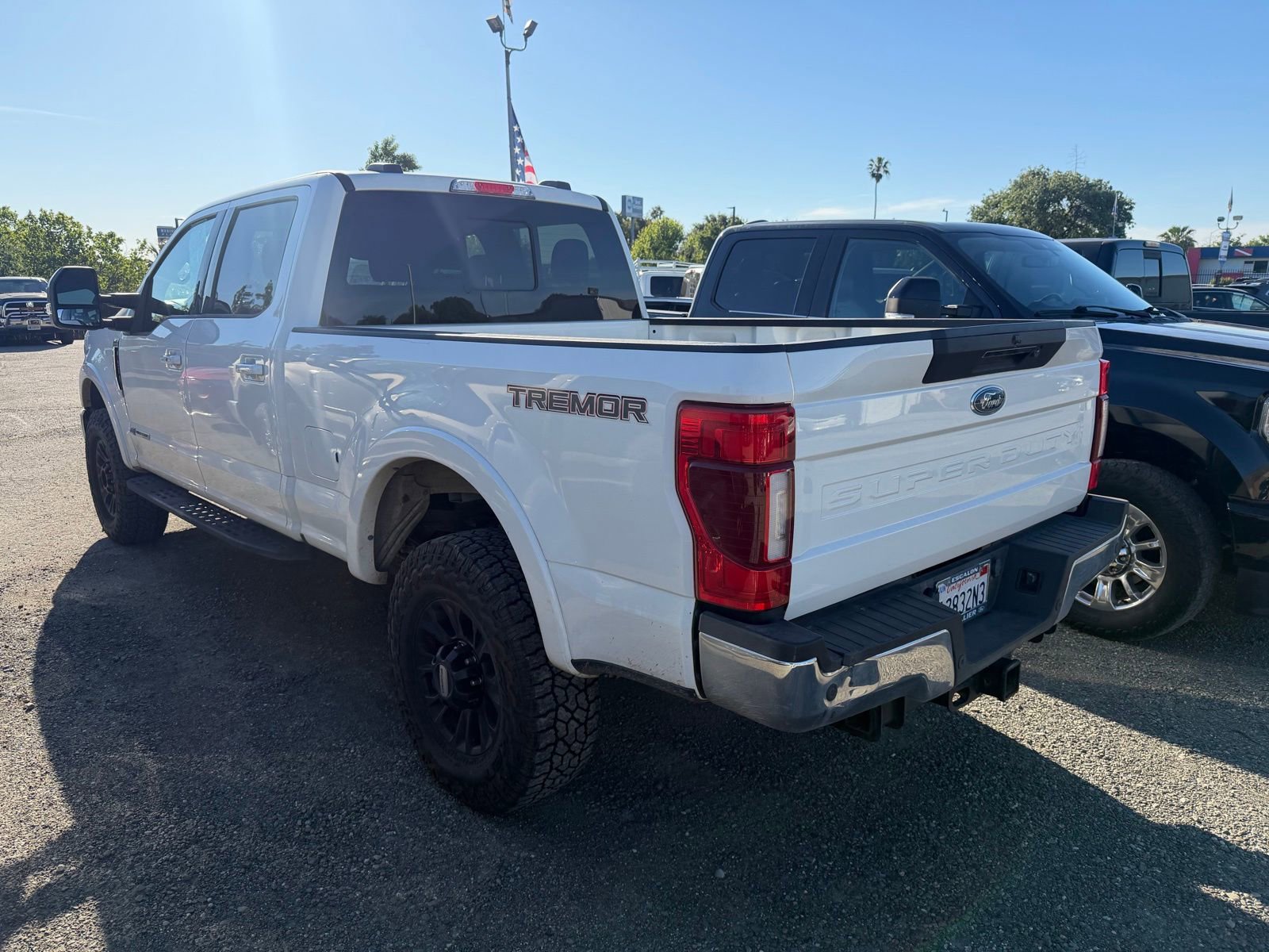 Certified 2022 Ford F250 Lariat w/ Tremor Off-Road Package AWD/4WD image 2