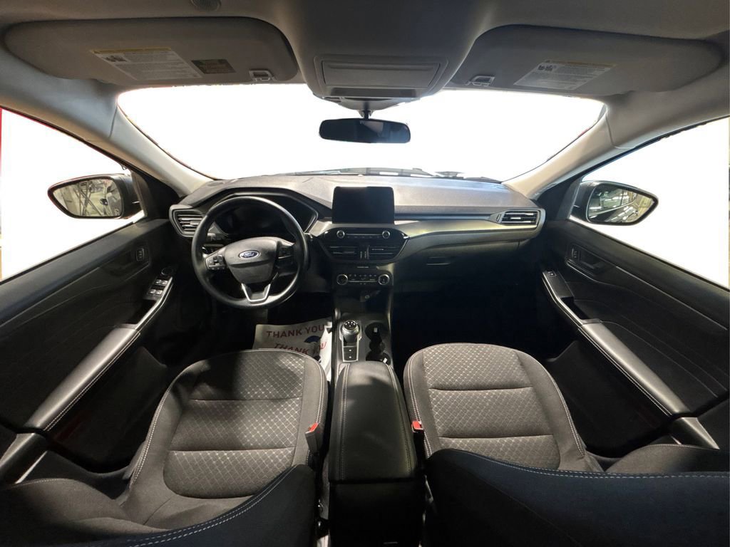 Certified 2025 Ford Escape Active image 24