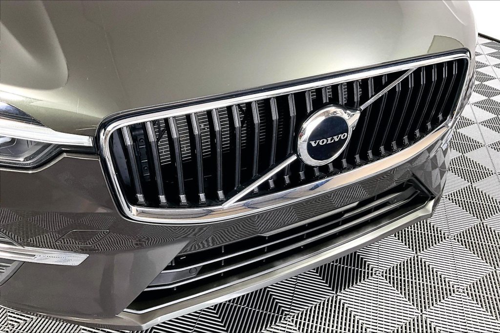 Used 2022 Volvo XC60 B5 Momentum FWD image 30