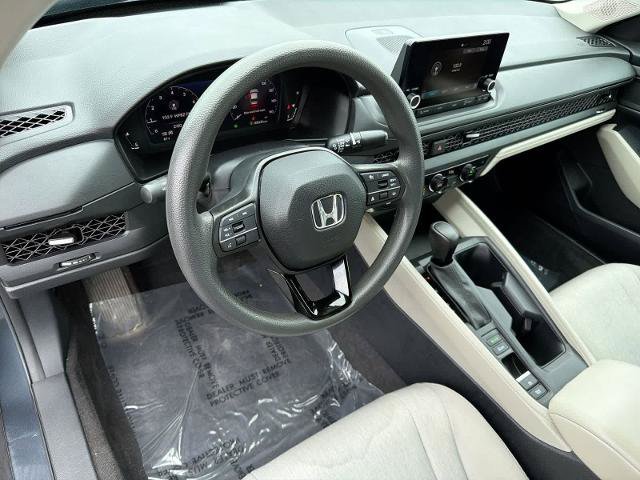 Used 2023 Honda Accord EX image 10