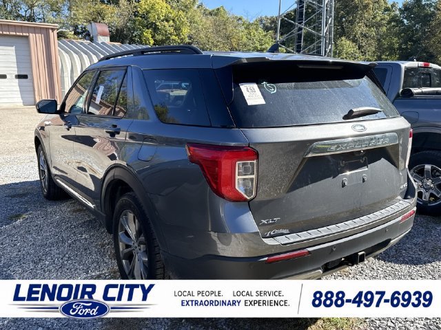 Certified 2023 Ford Explorer XLT w/ Equipment Group 202A AWD/4WD image 4