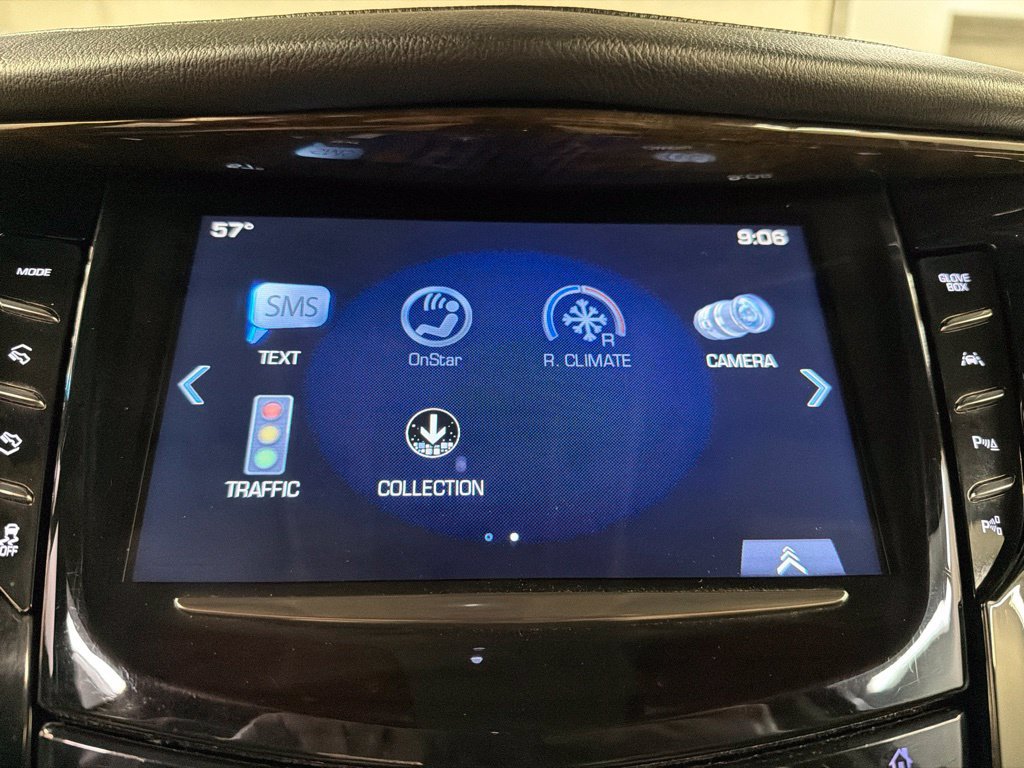 Used 2018 Cadillac Escalade Premium Luxury AWD/4WD image 10