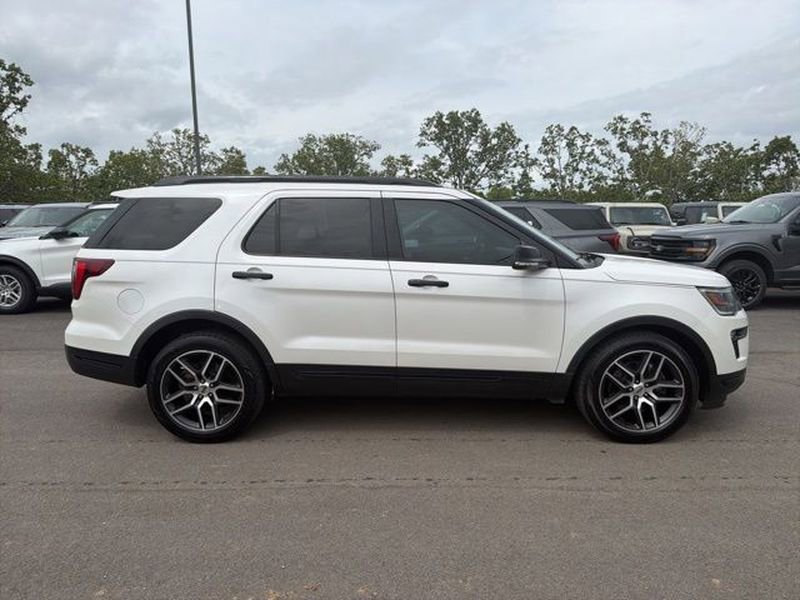 Certified 2019 Ford Explorer Sport w/ Equipment Group 401A image 5