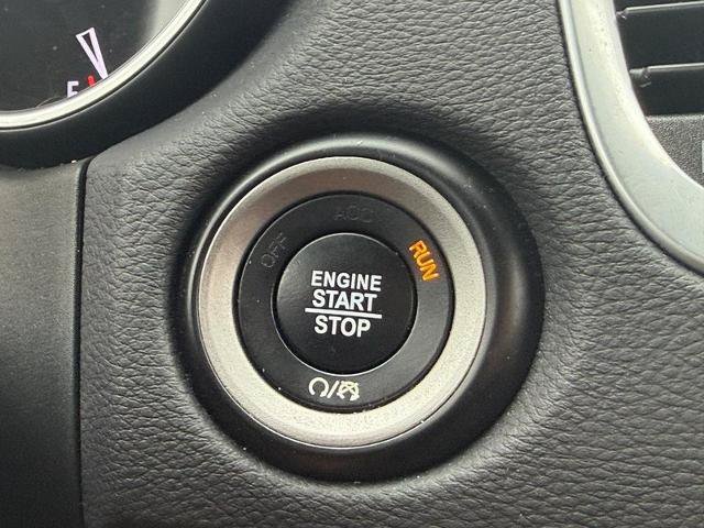Used 2020 Dodge Durango SXT RWD image 16