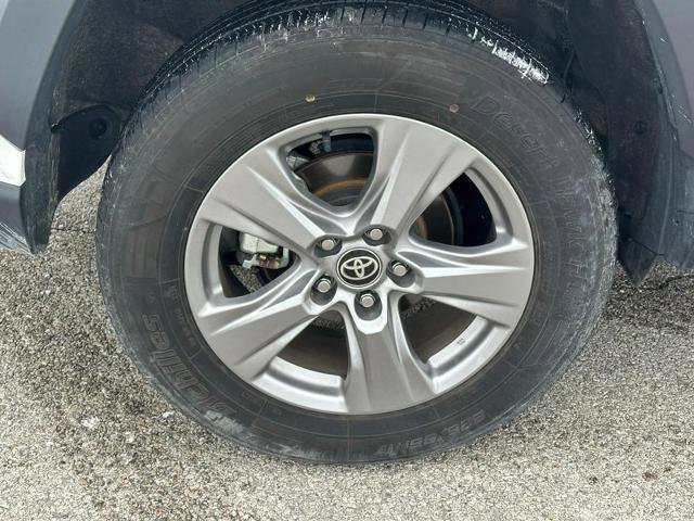 Used 2024 Toyota RAV4 XLE image 7