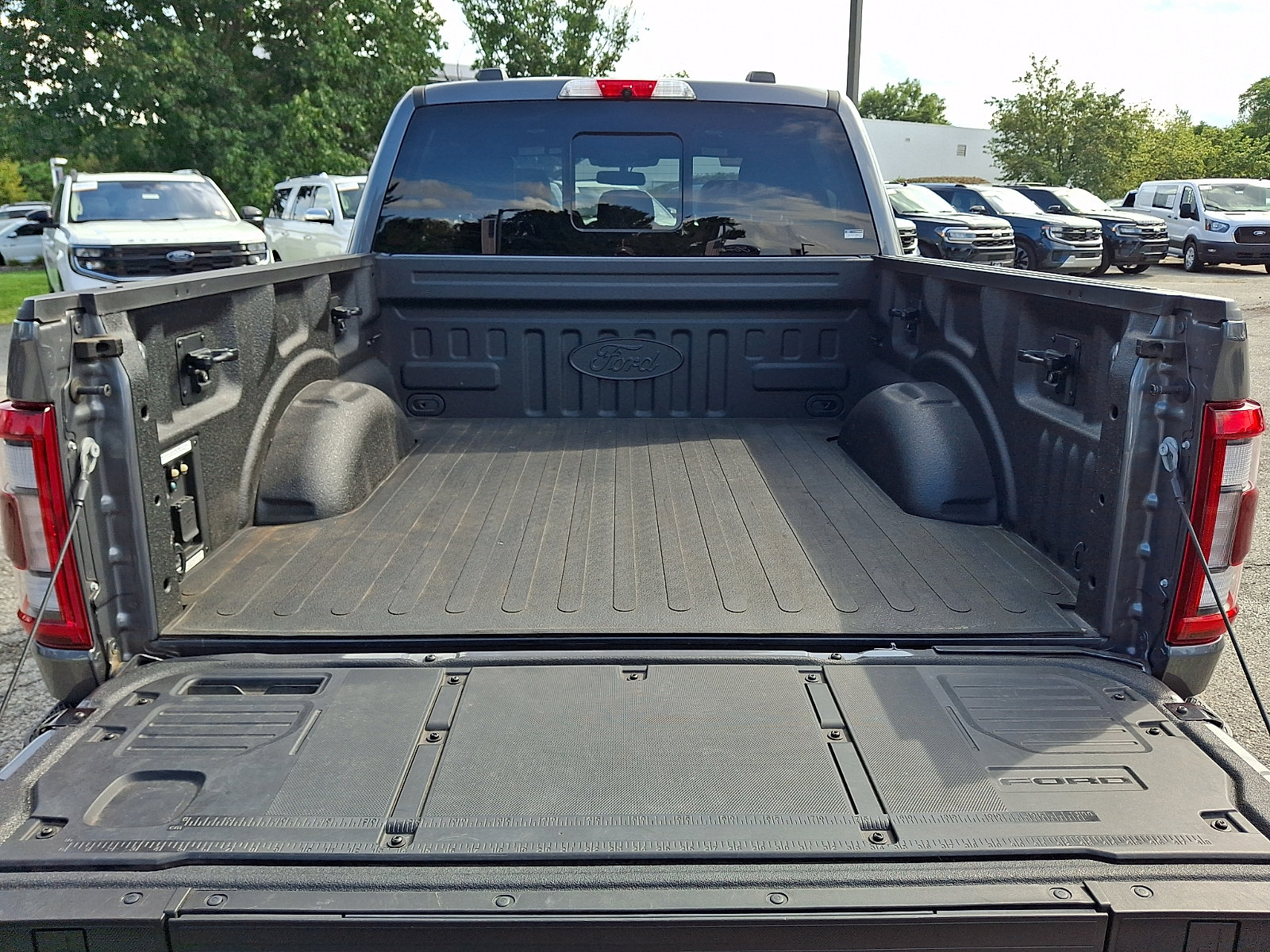 Certified 2023 Ford F150 Platinum w/ Equipment Group 701A High AWD/4WD image 33