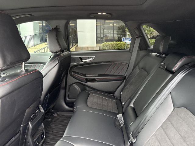Certified 2022 Ford Edge ST-Line w/ Class II Trailer Tow Package AWD/4WD image 5
