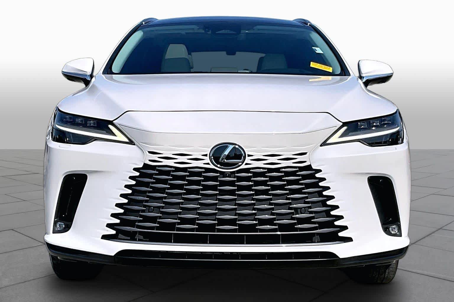 Used 2023 Lexus RX 350 FWD w/ Cold Area Package image 4