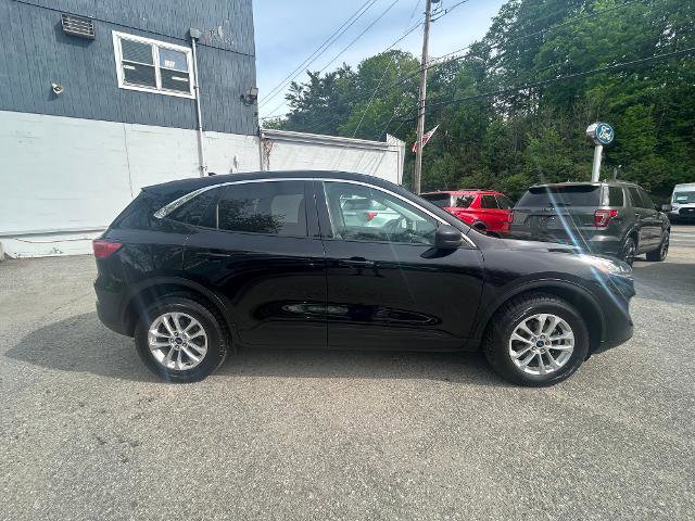 Certified 2022 Ford Escape SE