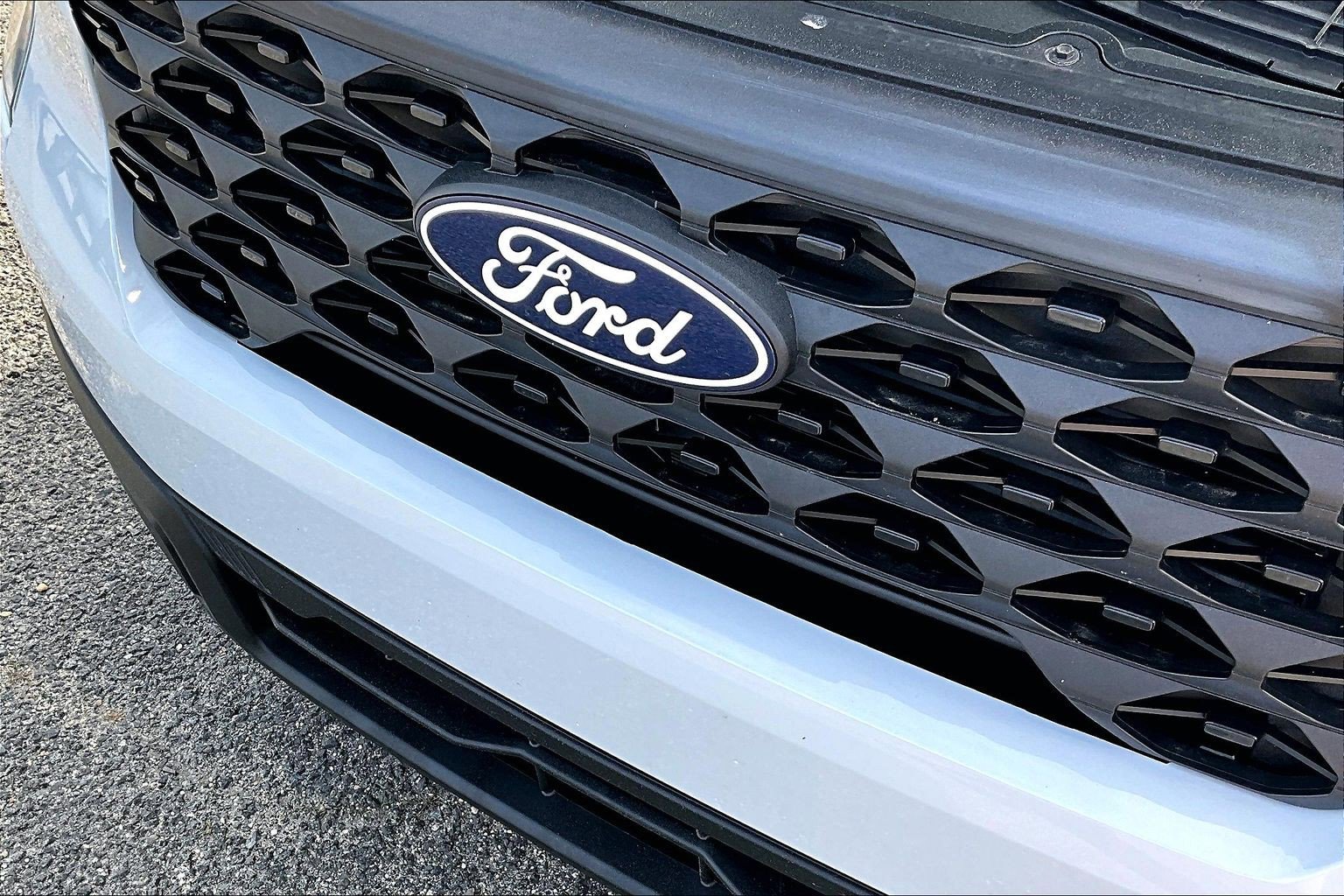 Certified 2025 Ford Maverick XL w/ Equipment Group 102A AWD/4WD image 35