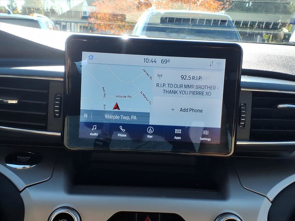 Certified 2022 Ford Explorer XLT w/ Equipment Group 202A image 33