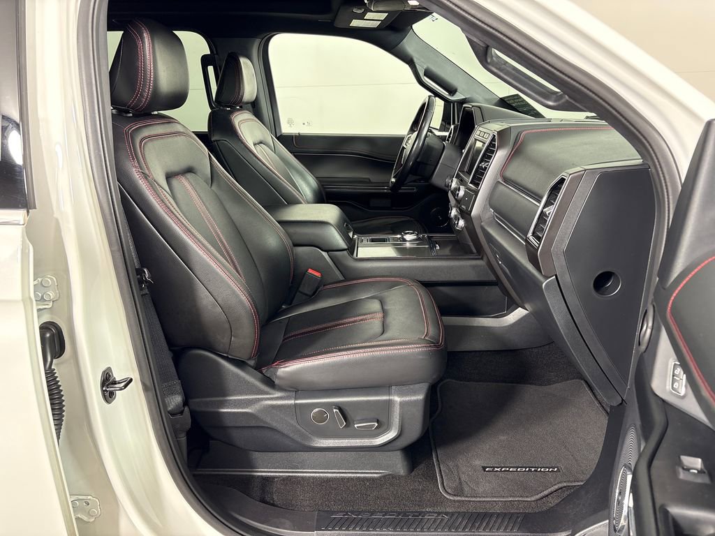 Certified 2021 Ford Expedition Limited image 8