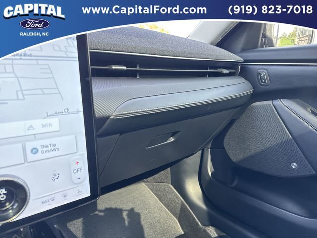 Certified 2025 Ford Mustang Mach-E Premium image 28