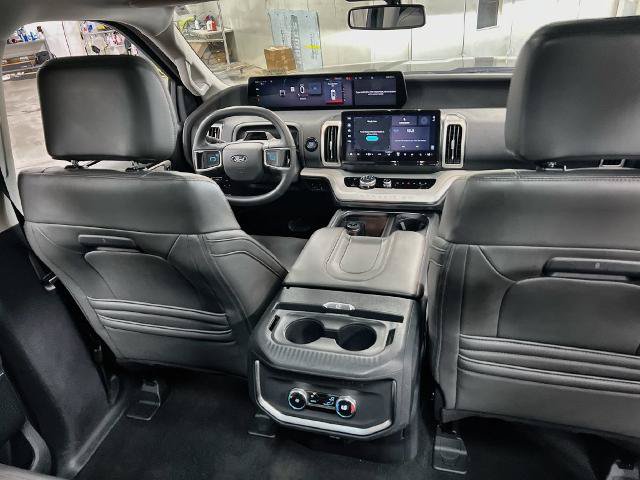 Certified 2025 Ford Expedition Active AWD/4WD image 20