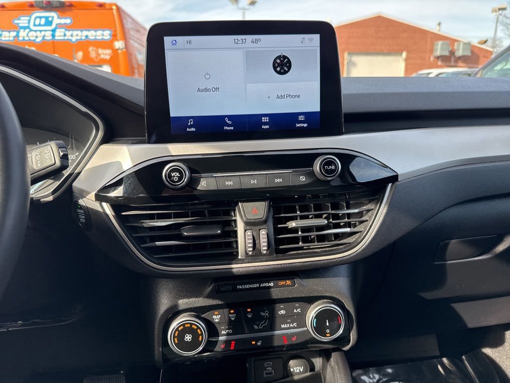 Certified 2022 Ford Escape SE w/ Cold Weather Package image 23