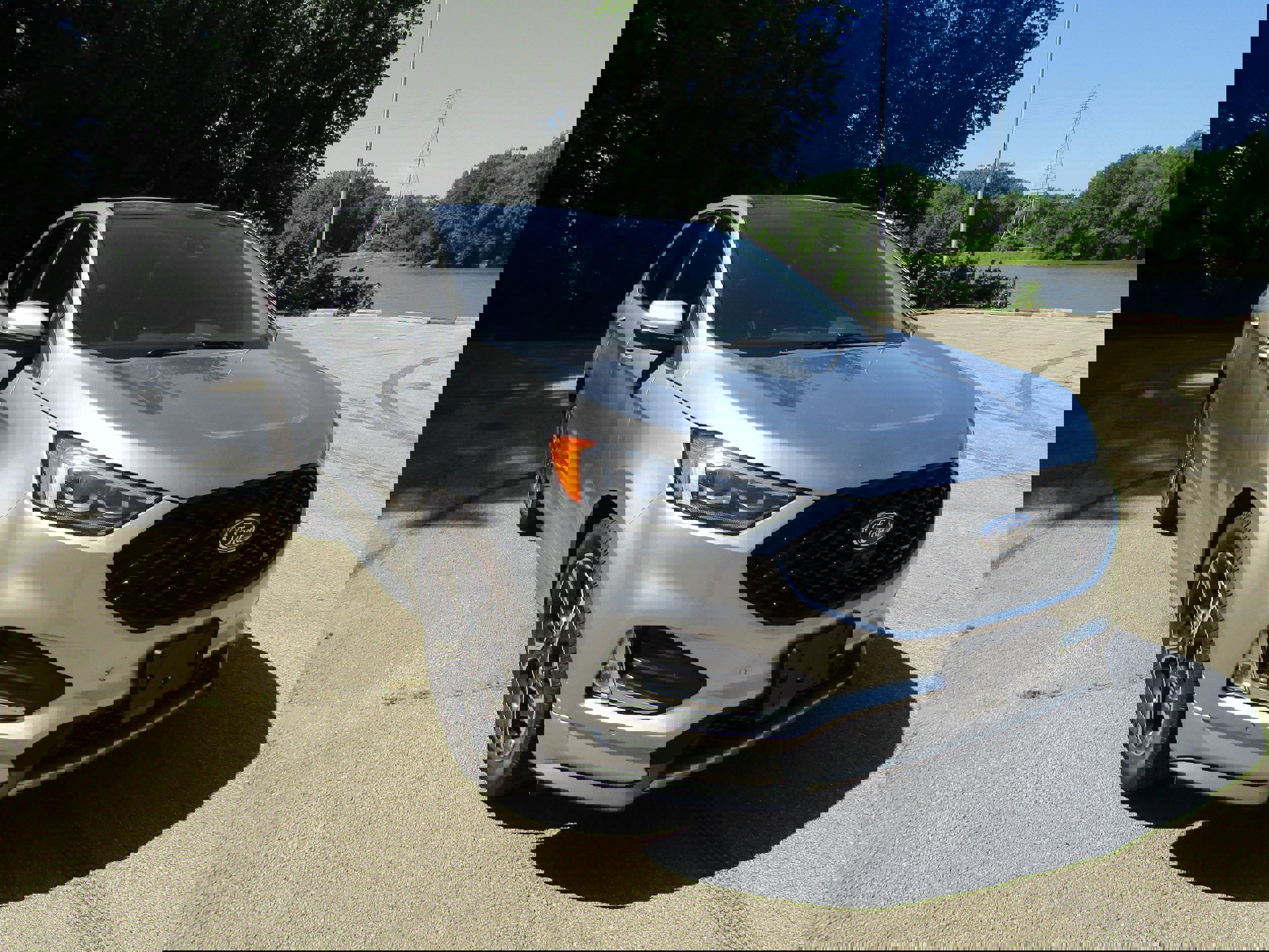 Certified 2022 Ford Edge ST w/ Equipment Group 401A image 8