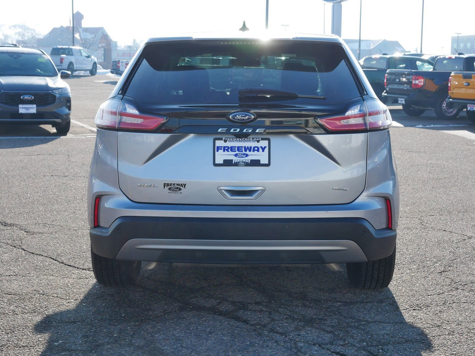 Certified 2023 Ford Edge SEL image 3