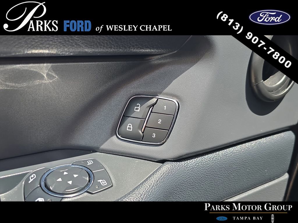 Certified 2023 Ford Expedition XLT image 20