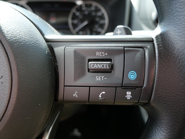 Used 2024 Nissan Rogue SV FWD image 20
