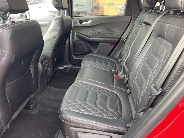 Certified 2023 Ford Escape Platinum w/ Premium Technology Package image 22