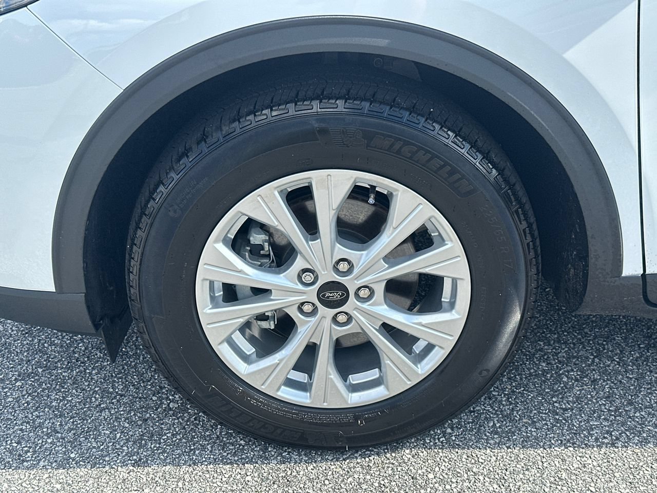 Certified 2025 Ford Escape Active FWD image 13