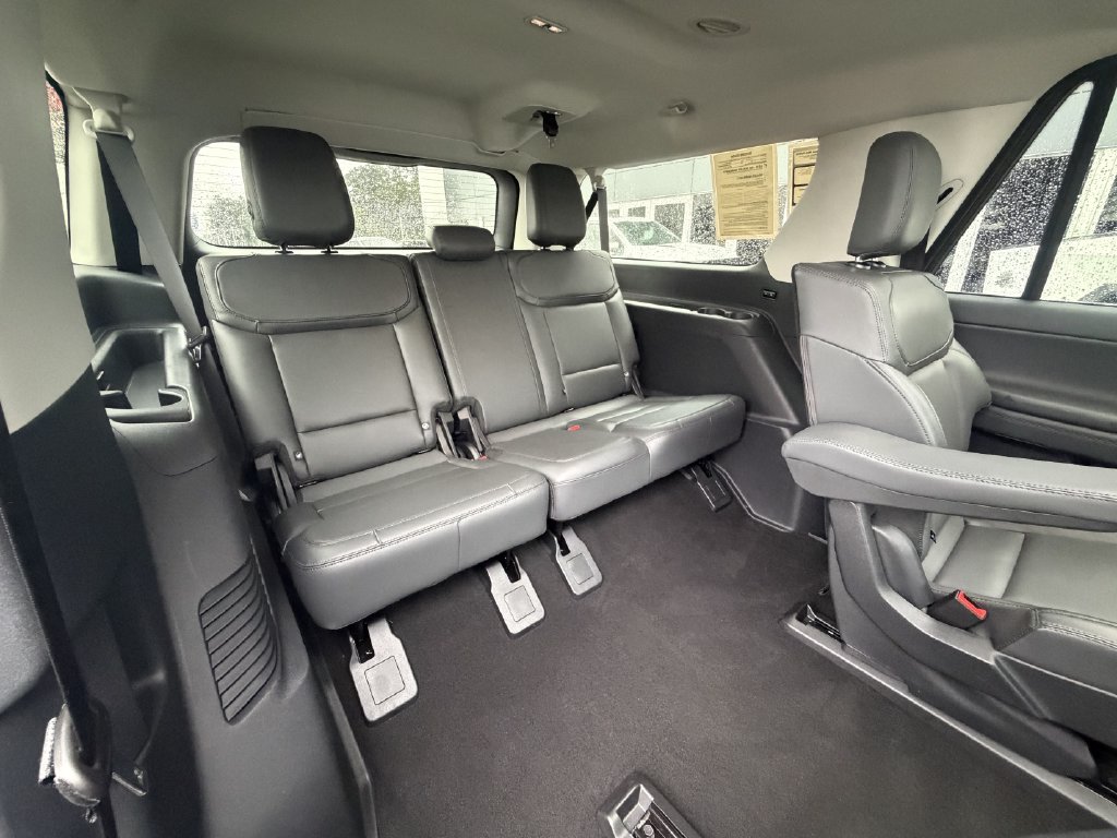 Certified 2026 Ford Expedition Max Active RWD image 23