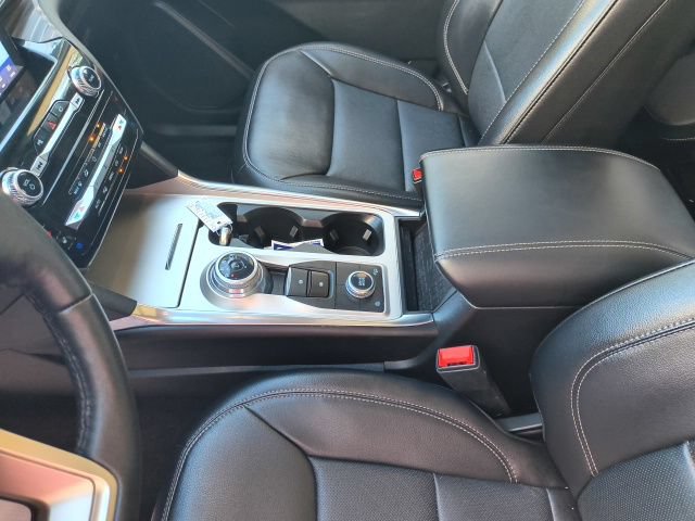 Certified 2023 Ford Explorer Limited w/ Limited Technology Package AWD/4WD image 29
