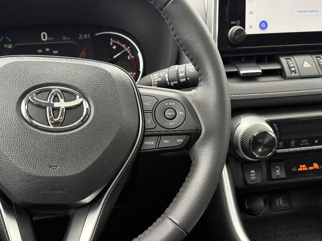 Used 2025 Toyota RAV4 XLE Premium w/ Weather Package AWD/4WD image 29