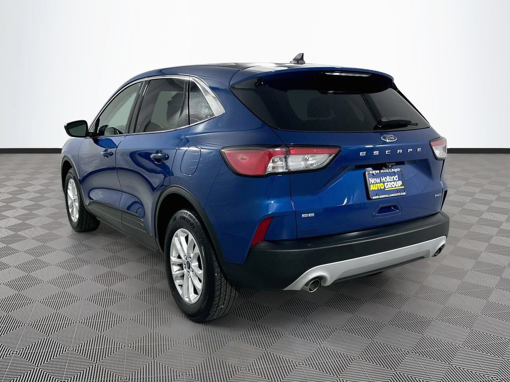 Certified 2022 Ford Escape SE AWD/4WD image 7