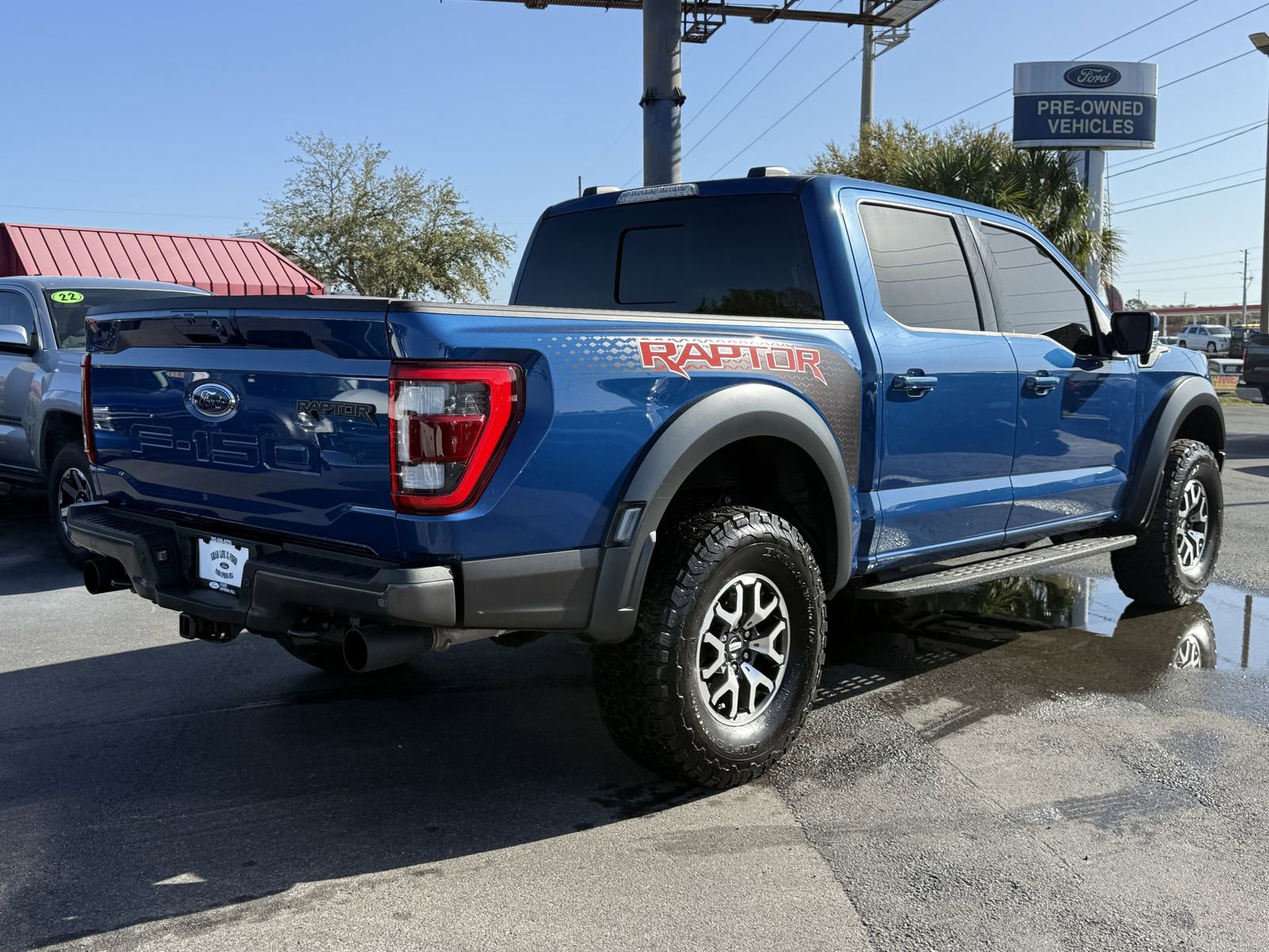 Certified 2022 Ford F150 Raptor AWD/4WD image 4