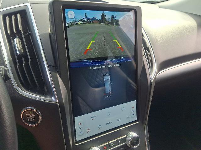 Certified 2024 Ford Edge Titanium image 17
