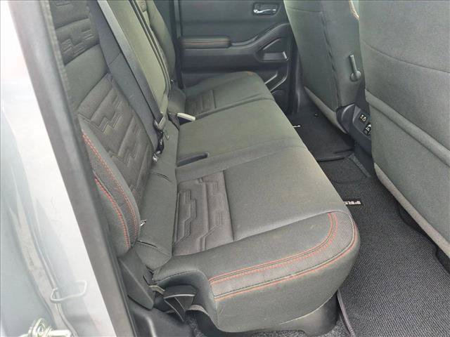 Used 2023 Nissan Frontier Pro-X w/ Pro Convenience Package RWD image 19