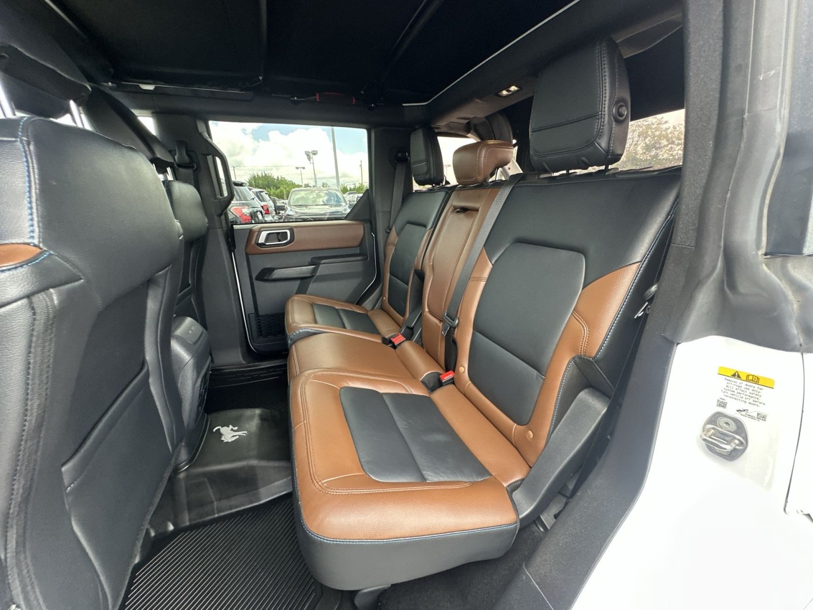 Certified 2024 Ford Bronco Outer Banks AWD/4WD image 40