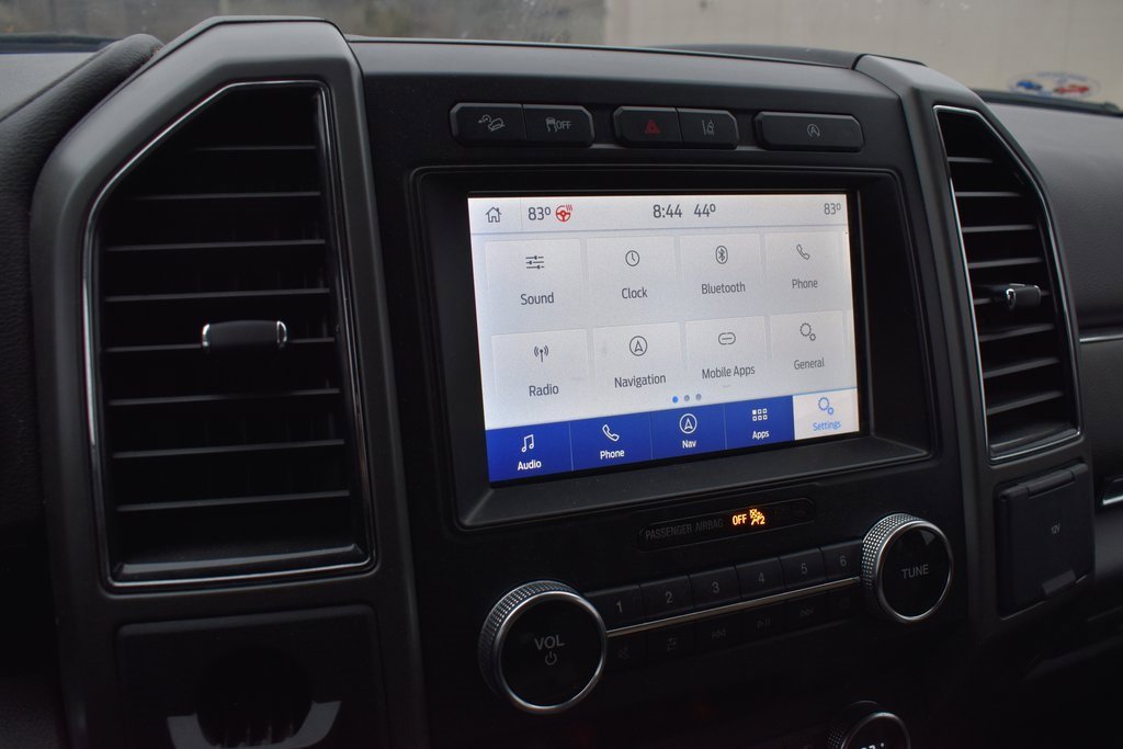 Certified 2020 Ford Expedition XLT w/ Equipment Group 202A image 10