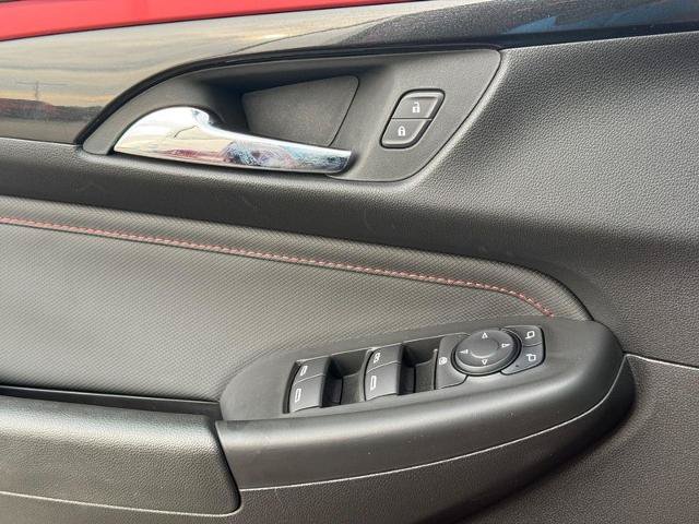 Used 2025 Chevrolet TrailBlazer RS w/ Convenience Package FWD image 21