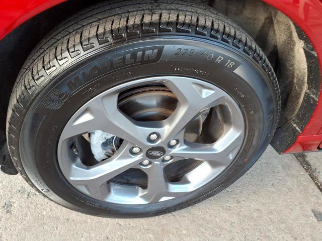 Certified 2024 Ford Escape ST-Line w/ Tech Pack #1 AWD/4WD image 7