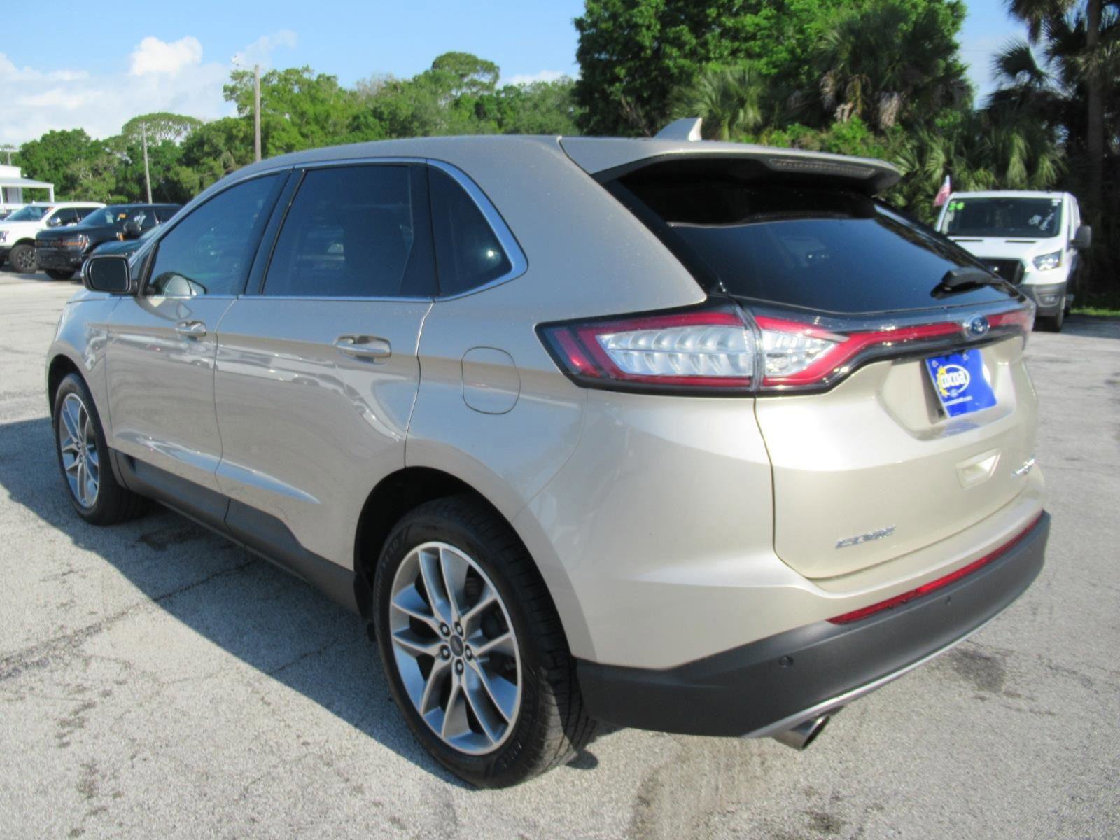 Certified 2017 Ford Edge Titanium w/ Equipment Group 301A image 3