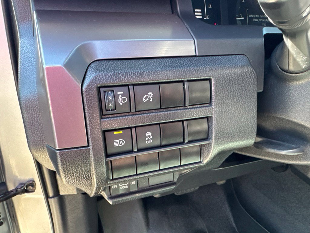 Used 2024 Toyota Tacoma SR5 AWD/4WD image 13